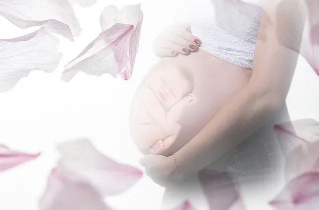 高龄孕妇孕期要多注意的几件事